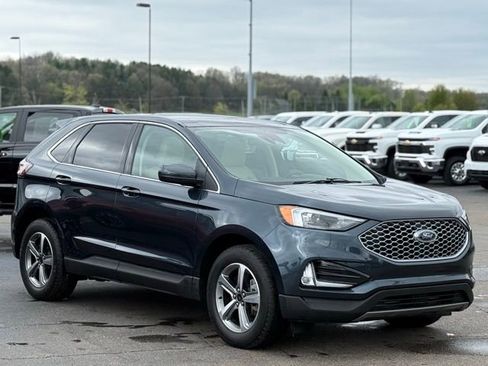 Used 2024 Ford Edge SEL w/ Convenience Package AWD/4WD image 35