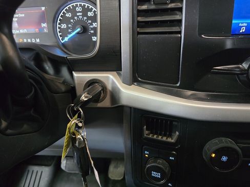 Used 2022 Ford F150 XLT AWD/4WD image 21