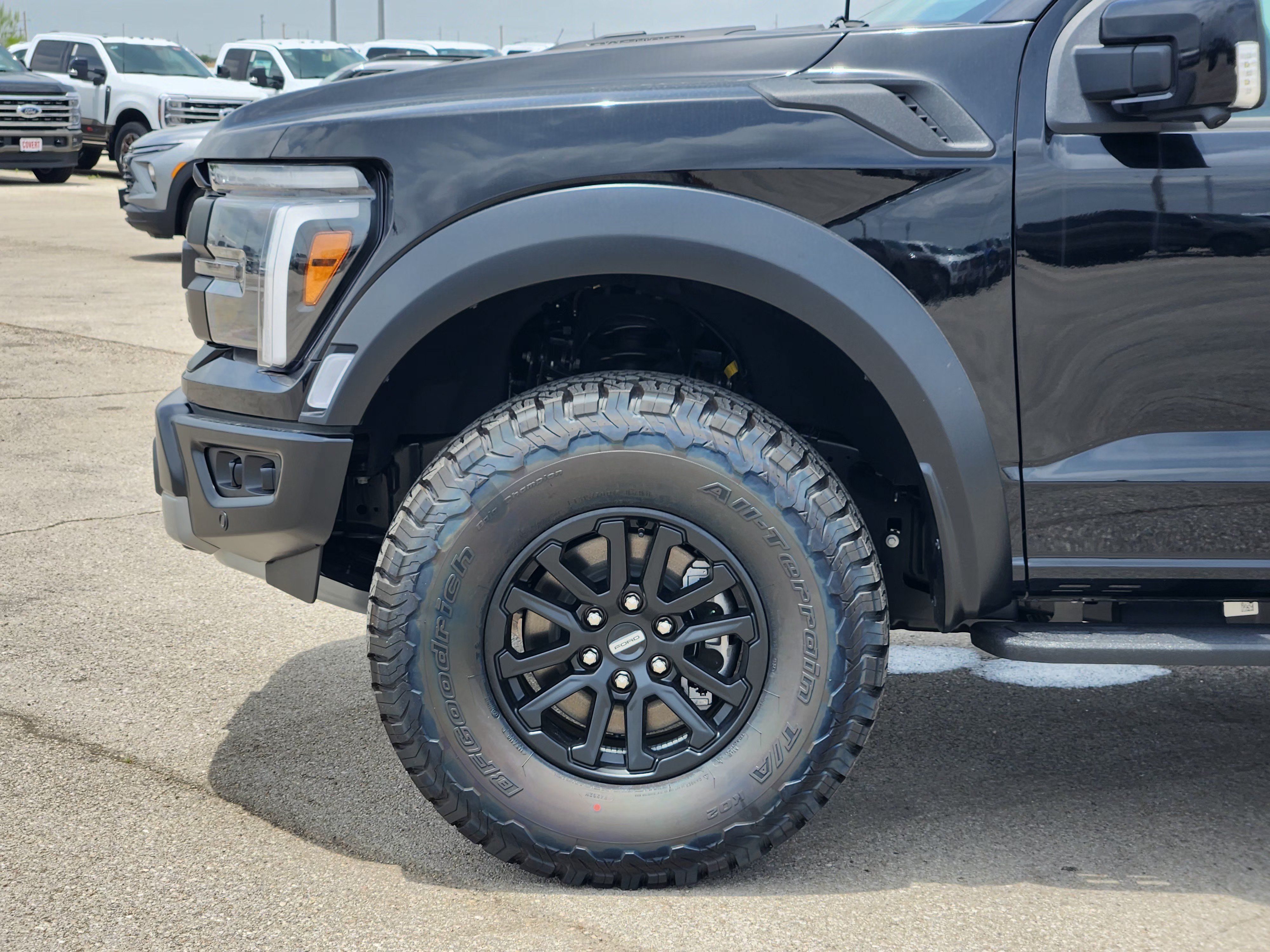 New 2026 Ford F150 Raptor AWD/4WD image 6