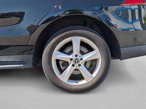 Used 2018 Mercedes-Benz GLE 350 4MATIC image 16