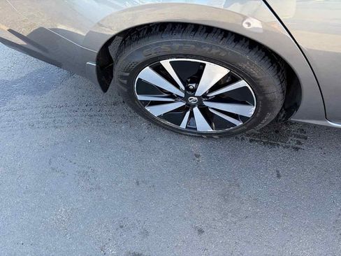 Used 2019 Nissan Altima 2.5 SV FWD image 31