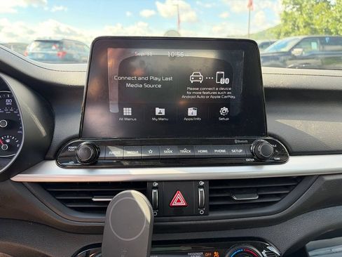 Used 2019 Kia Forte LXS FWD image 21
