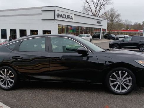 Used 2024 Acura Integra image 6