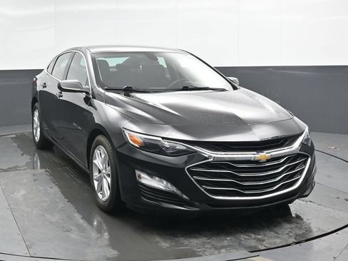Used 2022 Chevrolet Malibu LT FWD image 4