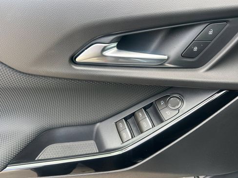 New 2026 Chevrolet Equinox RS AWD/4WD image 8