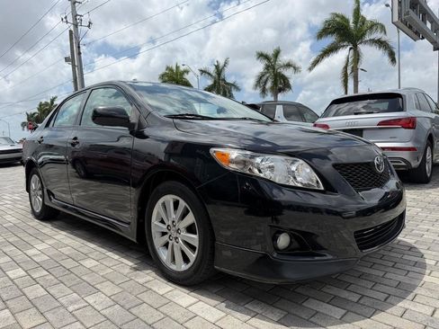Used 2010 Toyota Corolla FWD image 1