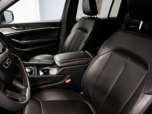 Used 2025 Jeep Grand Cherokee Limited 4xe image 25