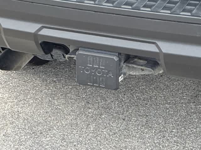 Used 2025 Toyota 4Runner SR5 AWD/4WD image 36
