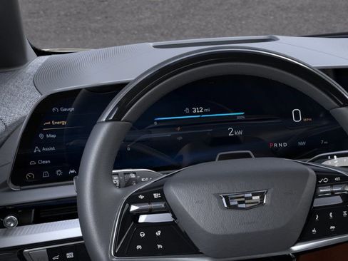 New 2026 Cadillac Optiq Luxury 2 image 18