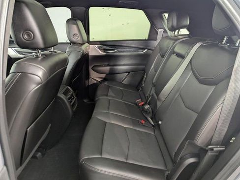 Used 2022 Cadillac XT5 Premium Luxury image 16