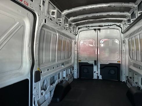 Used 2023 Ford Transit 250 148 High Roof Extended RWD image 35