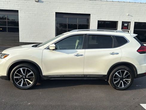 Used 2017 Nissan Rogue SL w/ SL Premium Package image 54