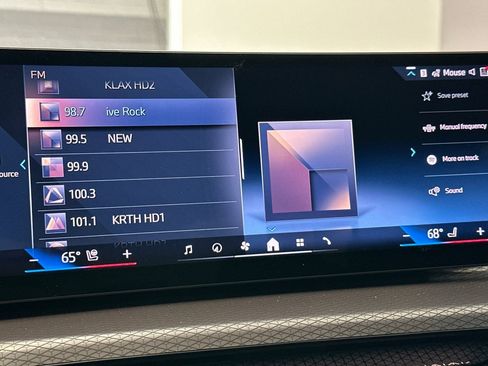 New 2026 BMW 330i Sedan w/ Premium Package image 20