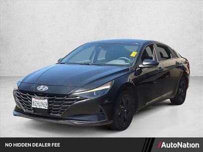 Certified 2022 Hyundai Elantra SEL w/ Convenience Package