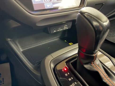 Certified 2024 Subaru Crosstrek 2.5i Limited w/ Crosstrek Mirror Package AWD/4WD image 17
