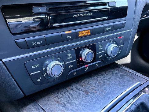 Used 2017 Audi A6 2.0T Premium FWD image 32