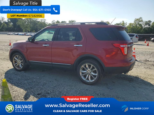 Used 2014 Ford Explorer XLT w/ Equipment Group 202A AWD/4WD image 3