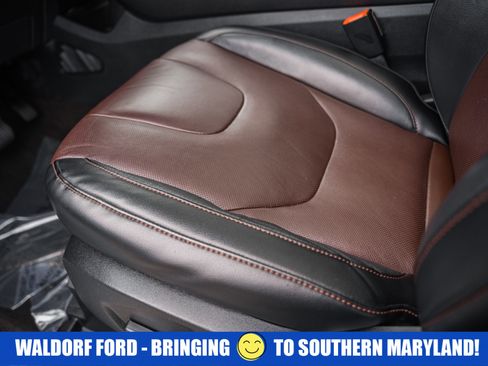 Used 2020 Ford Edge Titanium w/ Equipment Group 301A image 35