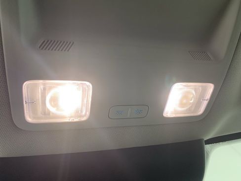 Used 2022 Ford Maverick Lariat w/ Lariat Luxury Package image 27