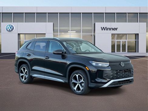 New 2026 Volkswagen Tiguan SE AWD/4WD image 8