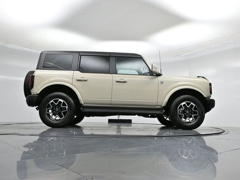 New 2025 Ford Bronco Outer Banks image 48