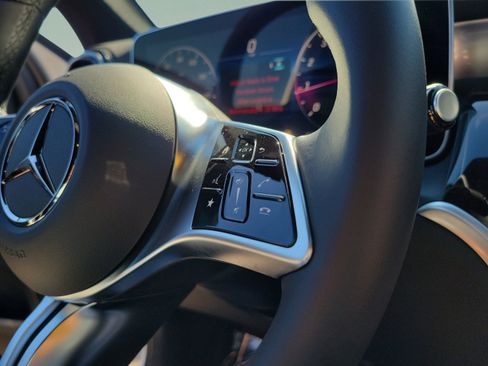 Certified 2026 Mercedes-Benz GLC 300 image 20