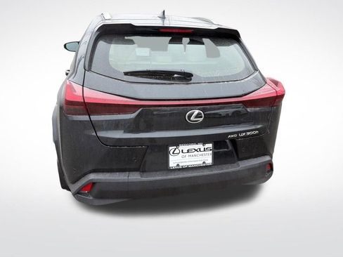 New 2026 Lexus UX 300h AWD image 5