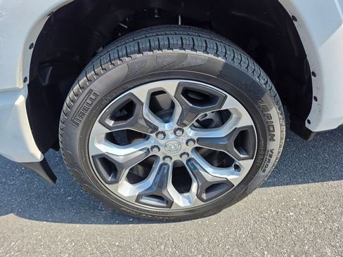 Used 2023 RAM 1500 Limited AWD/4WD image 29