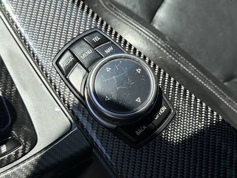 Used 2015 BMW M4 Coupe RWD image 37