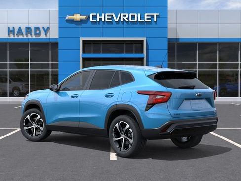 New 2026 Chevrolet Trax RS w/ Driver Confidence Package FWD image 3