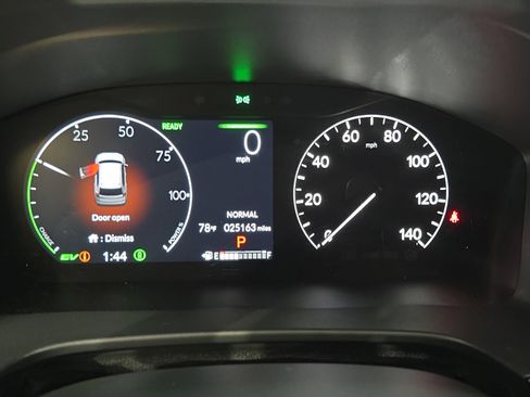 Certified 2025 Honda CR-V Sport image 18