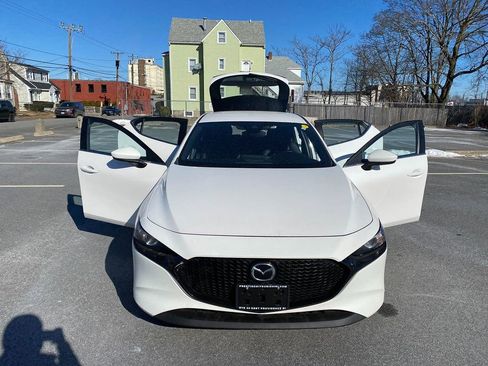 Used 2021 MAZDA MAZDA3 s image 27