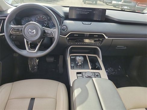 Used 2024 MAZDA CX-90 3.3 Turbo w/ Premium Package image 11