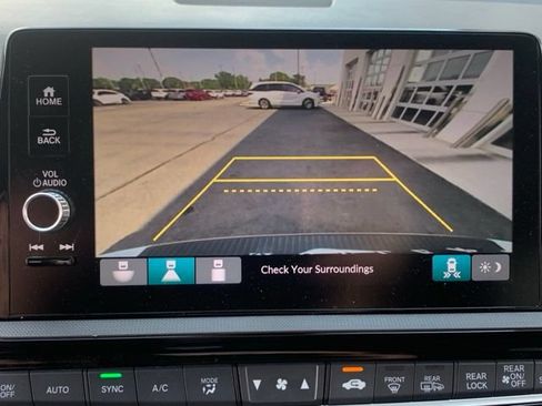 Used 2025 Honda Odyssey EX-L image 15