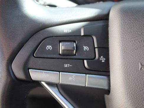 Used 2022 Cadillac XT6 Luxury w/ LPO, Floor Liner Package image 16