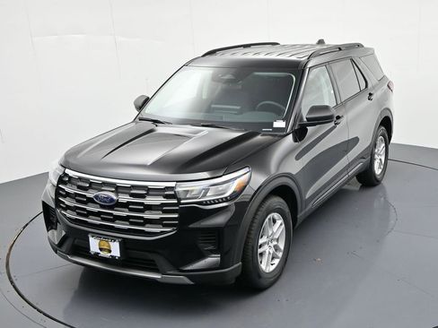 New 2026 Ford Explorer Active AWD/4WD image 26