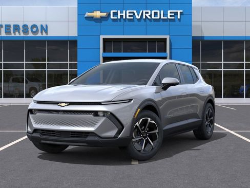 New 2026 Chevrolet Equinox EV LT FWD image 8