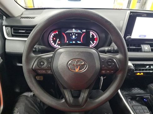 Used 2024 Toyota RAV4 LE image 10
