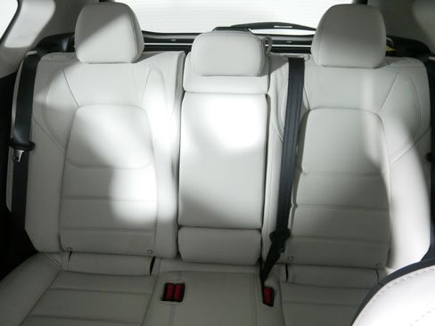 New 2025 MAZDA CX-5 AWD 2.5 S w/ Preferred Package image 3