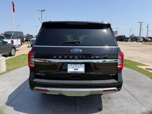 Used 2024 Ford Expedition Max Limited AWD/4WD image 5
