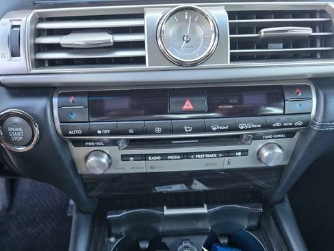 Used 2016 Lexus LS 460 w/ Comfort Package RWD image 17