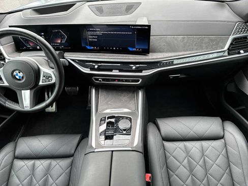 Used 2024 BMW X6 xDrive40i image 13
