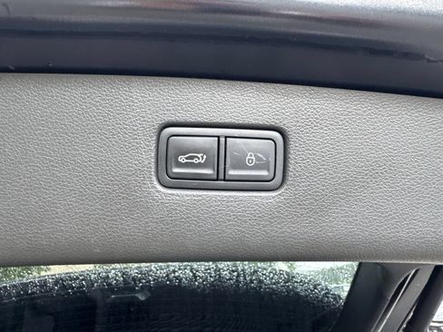 Used 2025 Genesis GV80 3.5T Prestige AWD/4WD image 19