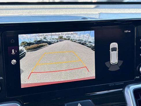 Used 2023 Kia Sorento S image 20