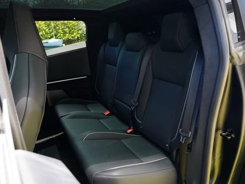 Used 2024 Tesla Cybertruck AWD Crew Cab image 20