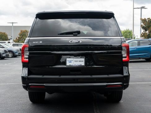 Used 2024 Ford Expedition Max Limited AWD/4WD image 12