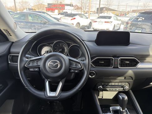 Used 2019 MAZDA CX-5 Touring image 13