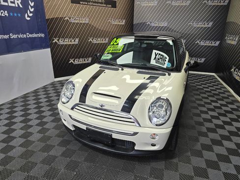 Used 2005 MINI Cooper S image 3