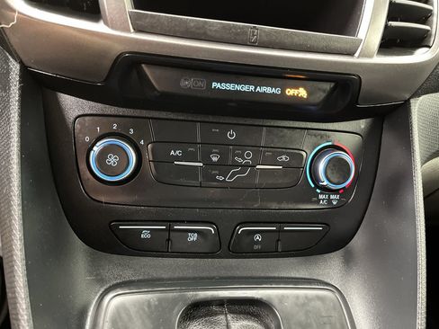Used 2020 Ford Transit Connect XL FWD image 17