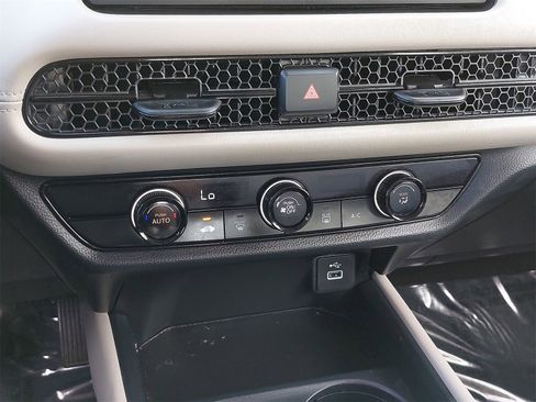 Certified 2023 Honda HR-V LX image 24